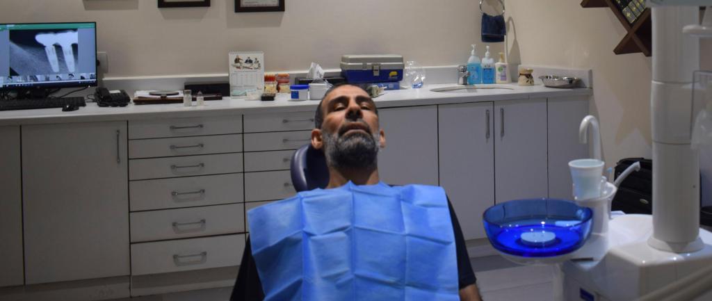 Др Вишал Гупта лучший ортодонт и имплантолог в Индии